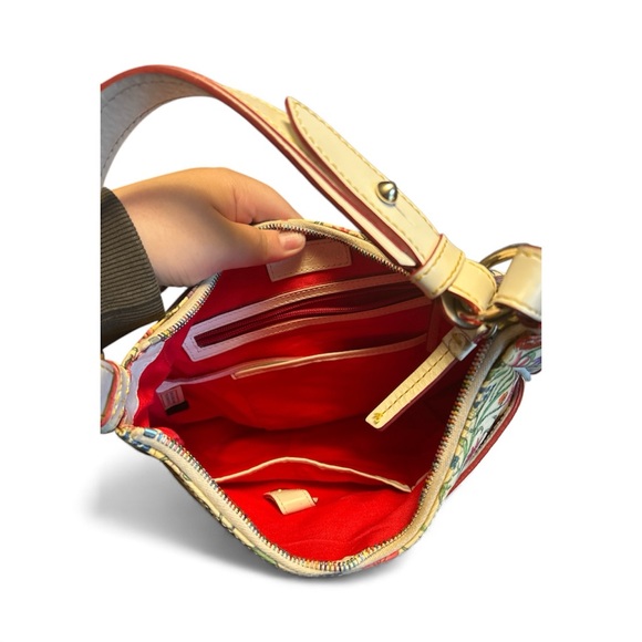 Dooney & Bourke Floral Women’s Hand or Shoulder Bag! 🌸 - Picture 4 of 4